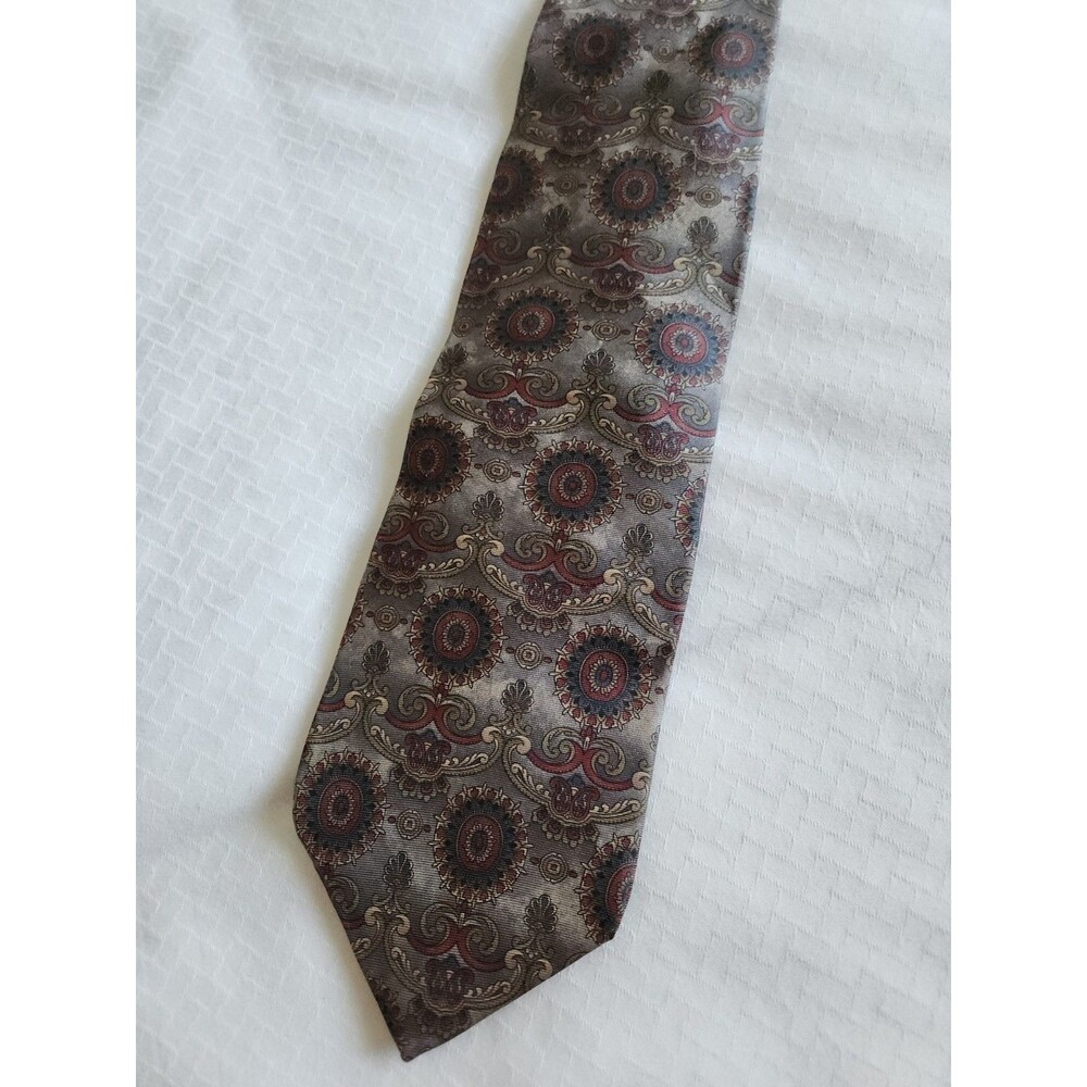 Bill Blass Taupe Red Blue Medallion Silk Necktie